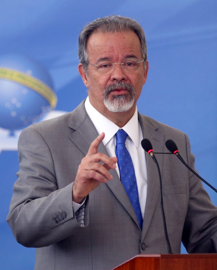 imagens : wikipedia/ Divulgação