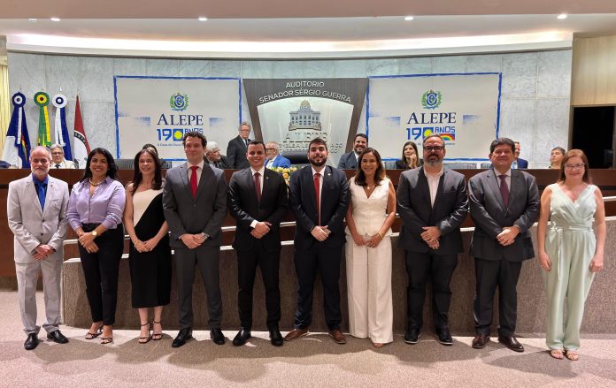 Solenidade, realizada nesta segunda-feira (12), marcou o início do biênio 2026–2027