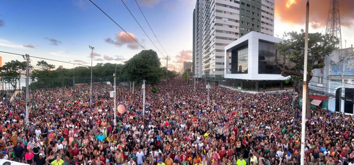 Ações de monitoramento e ordenamento viário garantem segurança durante os principais eventos pré-carnavalescos do fim de semana no Recife
