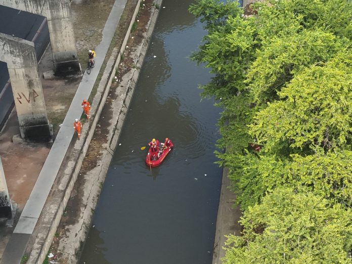 No sábado as buscas foram interrompidas e retomadas na manhã deste domingo. Foto: Divulgação/CBMPE
